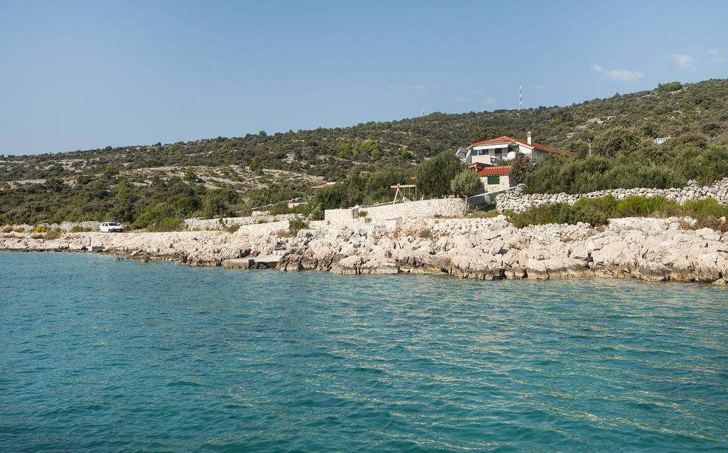 Guest House Loranum Sevid Exterior photo